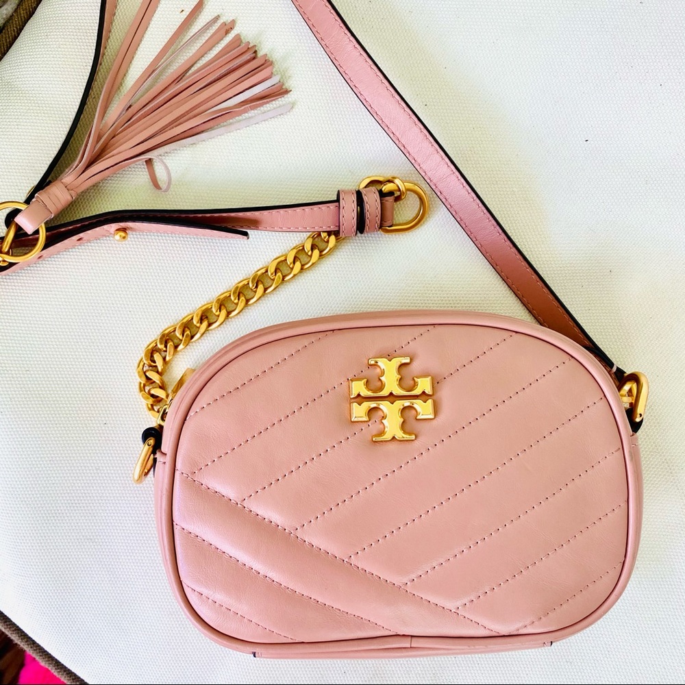 Tory Burch Kira Chevron Camera Bag EUC - Picture 6 of 15